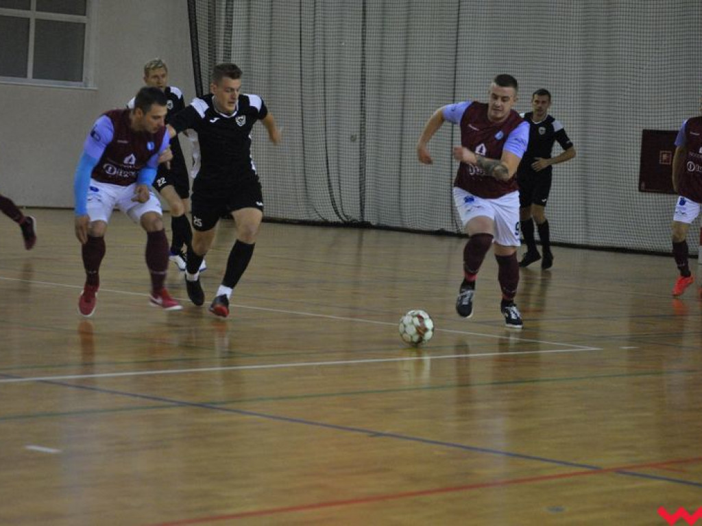 Pozycja lidera obroniona. Wrześnianie wygrywają mecz na szczycie ligi