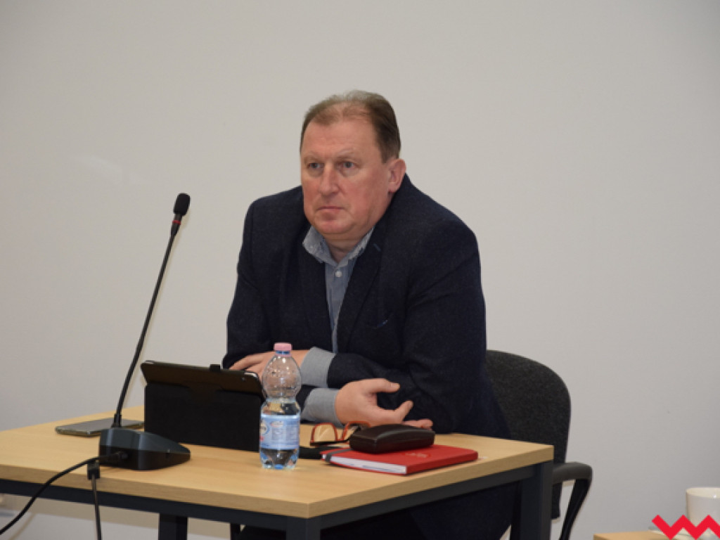 Tyle krzyku o drogi po nic – debata budżetowa rady powiatu