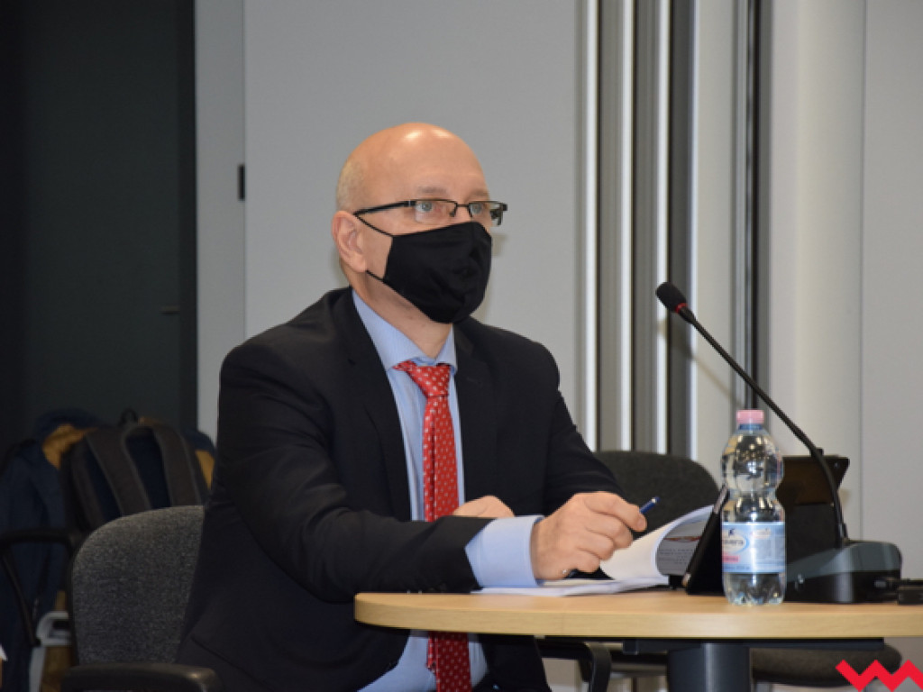 Tyle krzyku o drogi po nic – debata budżetowa rady powiatu