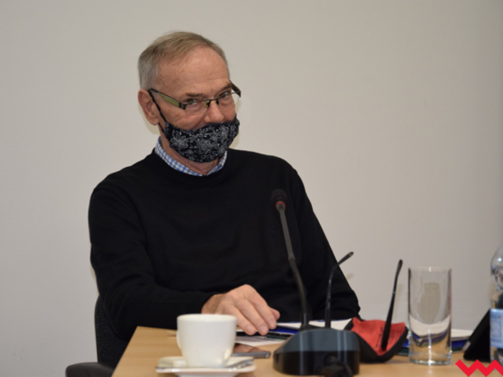 Tyle krzyku o drogi po nic – debata budżetowa rady powiatu