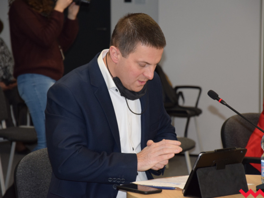 Tyle krzyku o drogi po nic – debata budżetowa rady powiatu