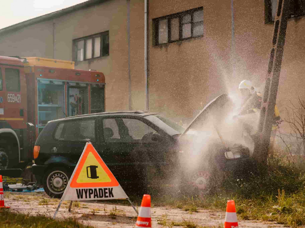  Druhowie z OSP Miłosław przed obiektywem. Męska sesja do kalendarza