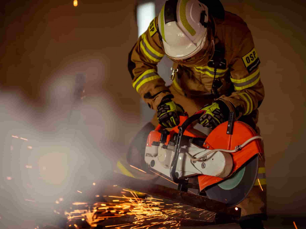  Druhowie z OSP Miłosław przed obiektywem. Męska sesja do kalendarza