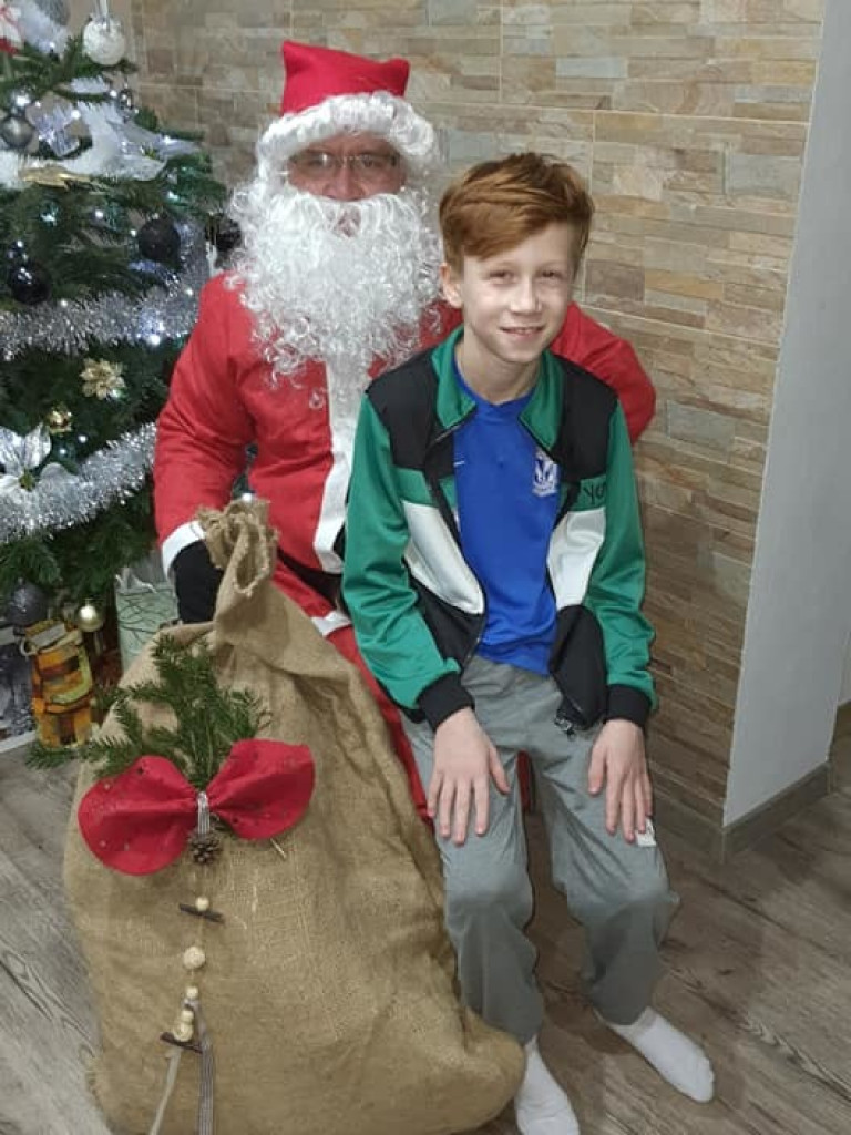 Długo wyczekiwany Mikołaj nie zapomniał o dzieciach w Zapowiedni