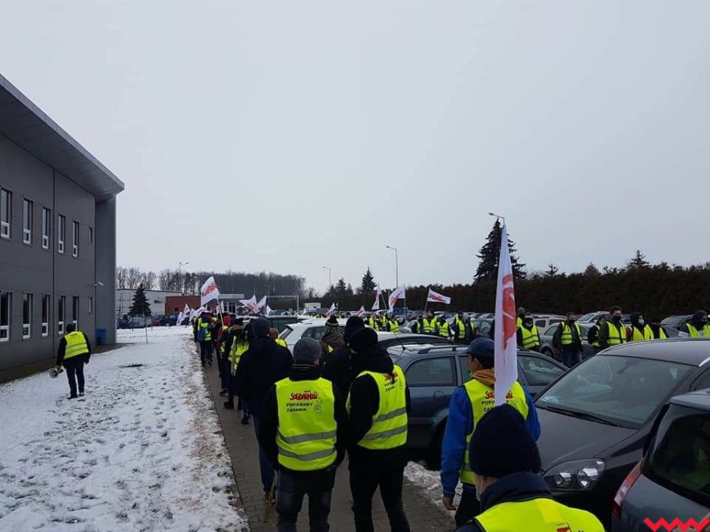 Pracownicy Gestampu nie zgadzają się na obniżenie pensji