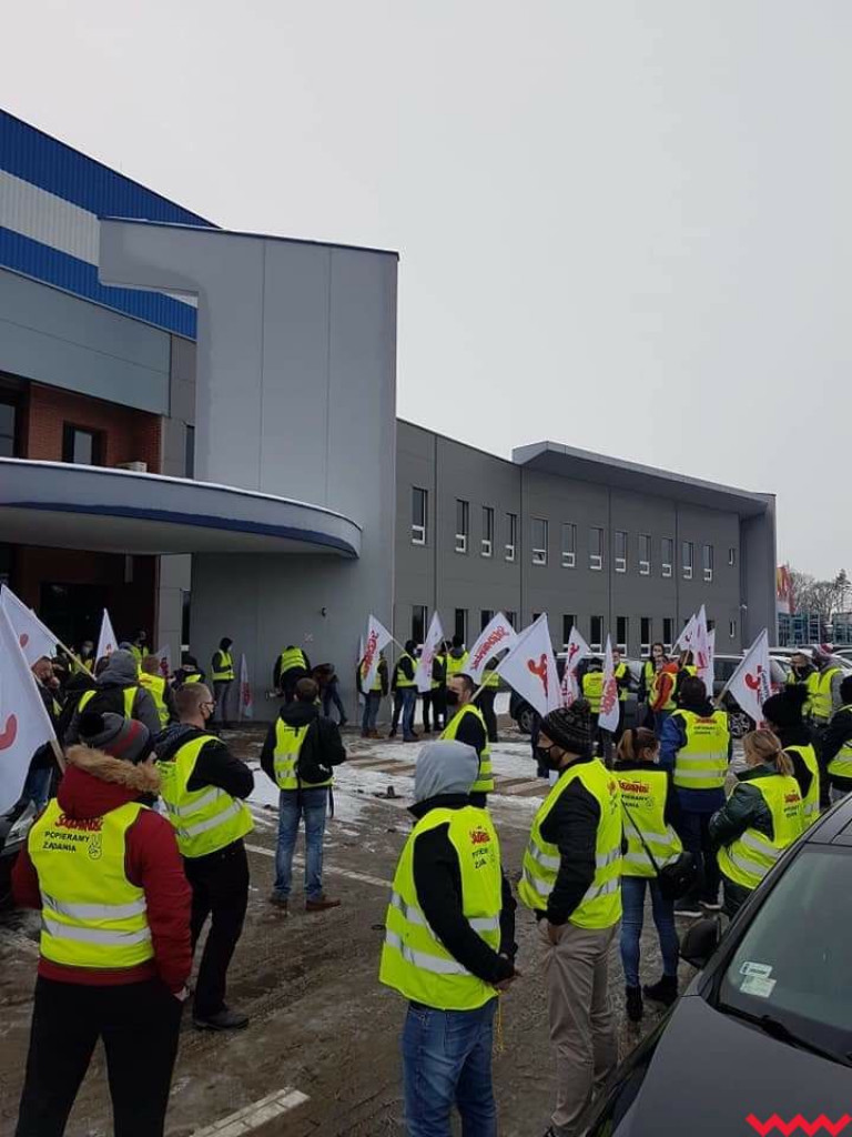 Pracownicy Gestampu nie zgadzają się na obniżenie pensji