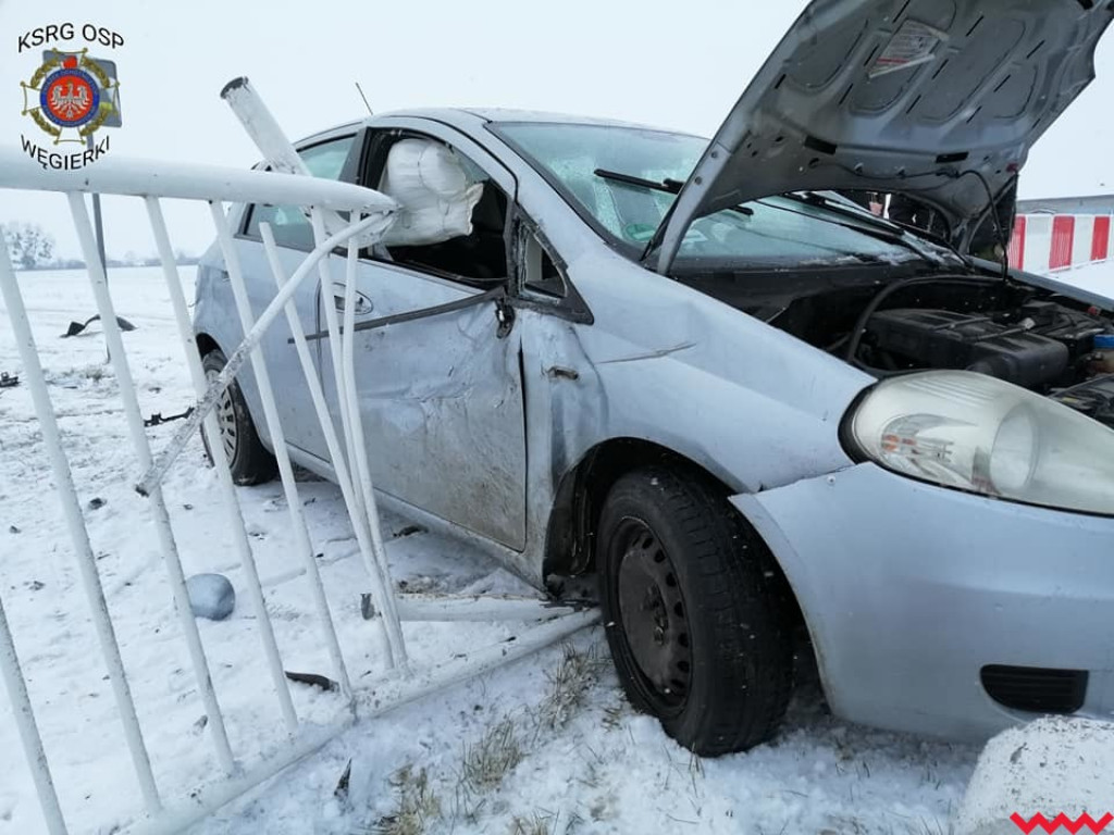 Zderzenie trzech samochodów na drodze krajowej nr 92