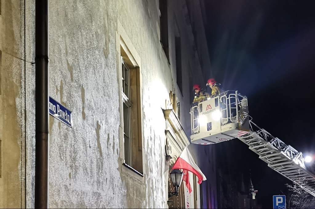 Interwencja strażaków przy wrzesińskim sądzie