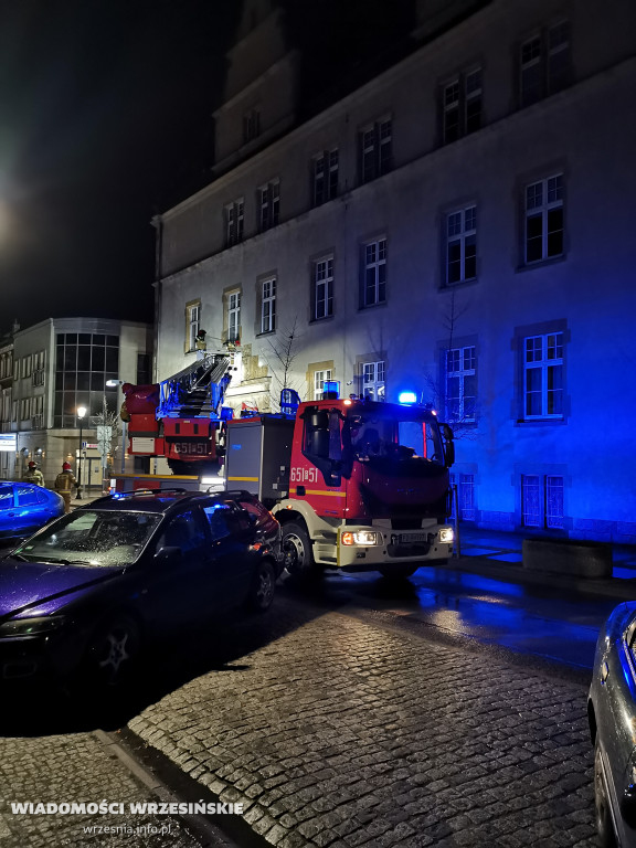 Interwencja strażaków przy wrzesińskim sądzie