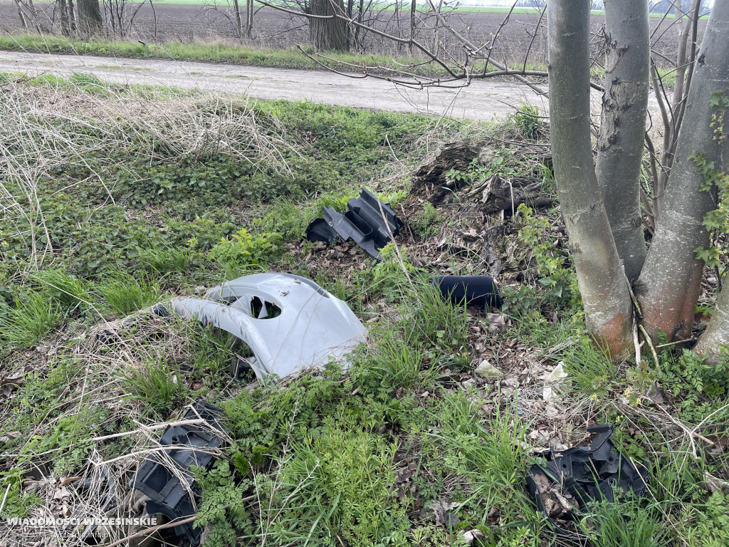 Bardzka droga usłana śmieciami