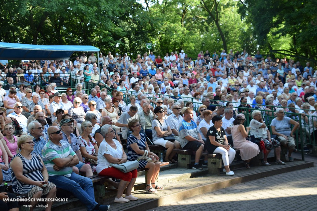 Koncert zespołu Jinks w amfiteatrze