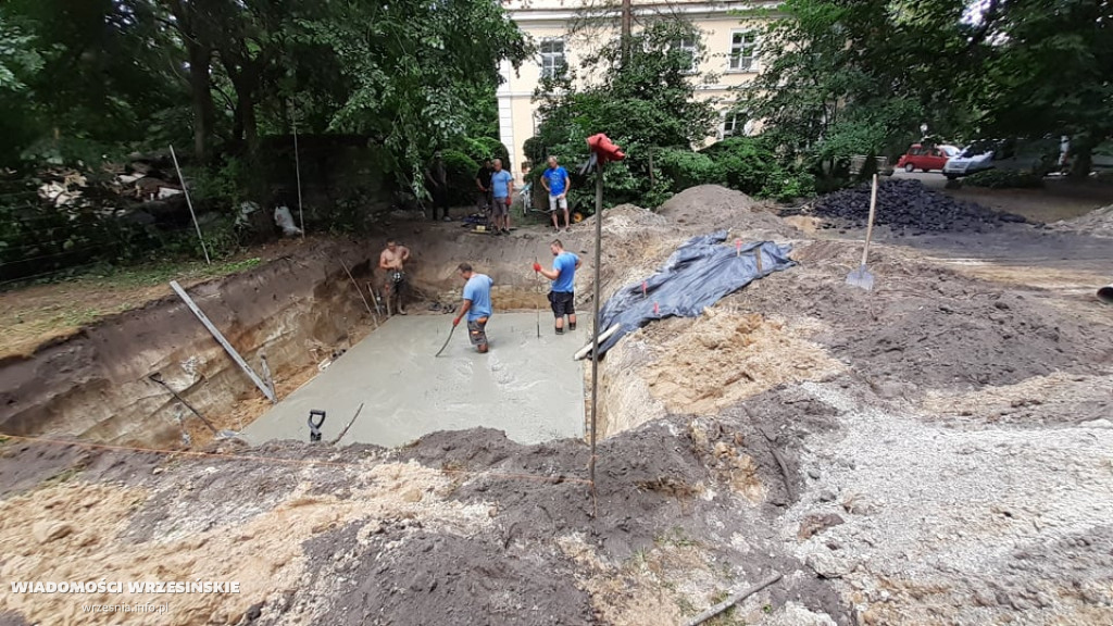 Remonty w pałacu Reymonta