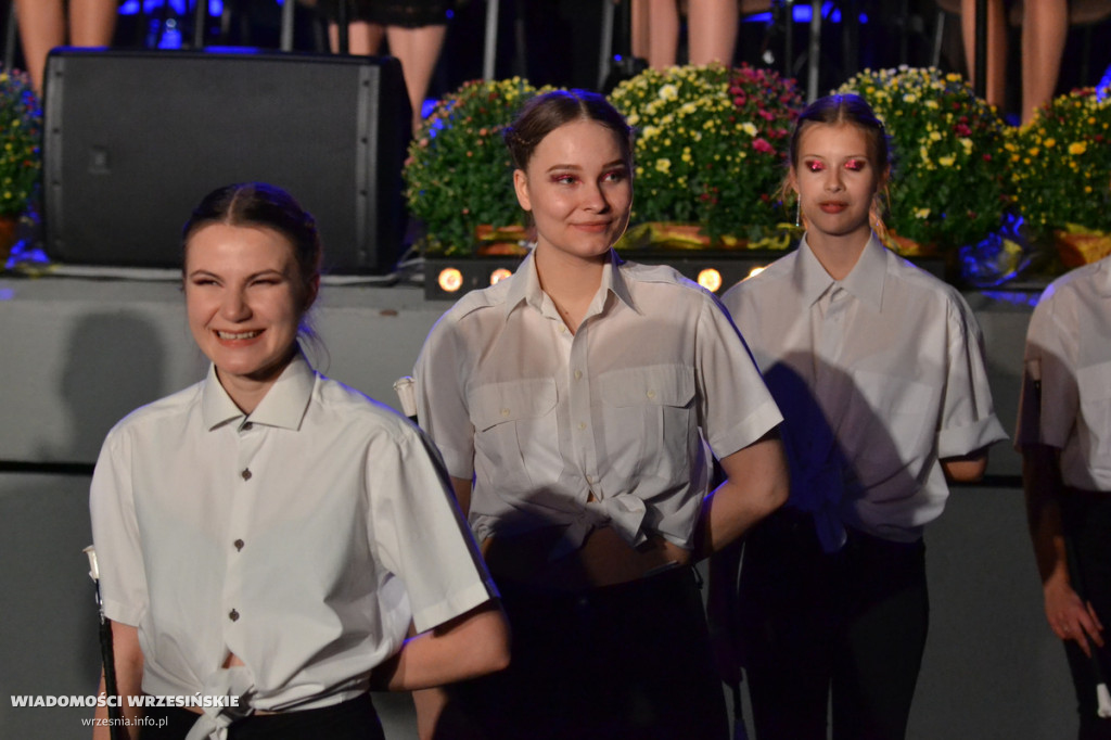Kuba Badach i Wrzesińska Orkiestra Dęta