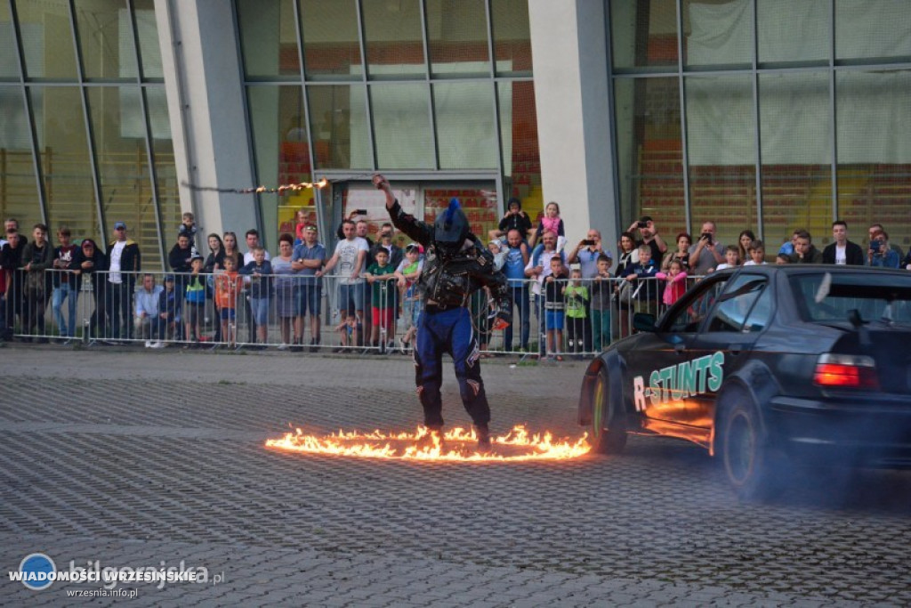 Zaproszenie na pokazy kaskaderskie