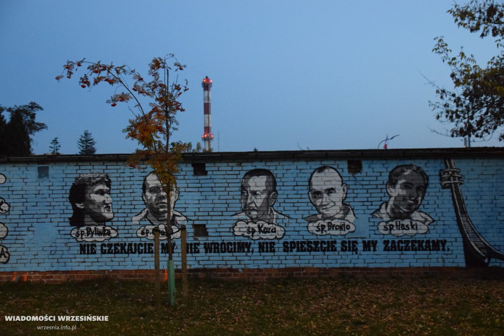 Sektor Niebo. Kibice uczcili zmarłych kolegów