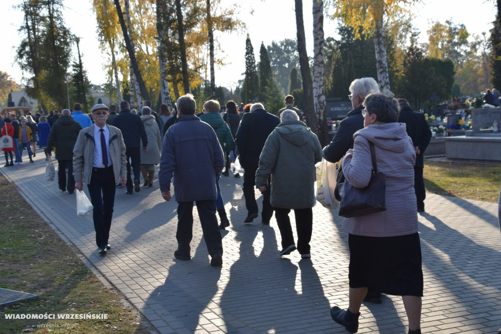 Uroczystość Wszystkich Świętych we Wrześni