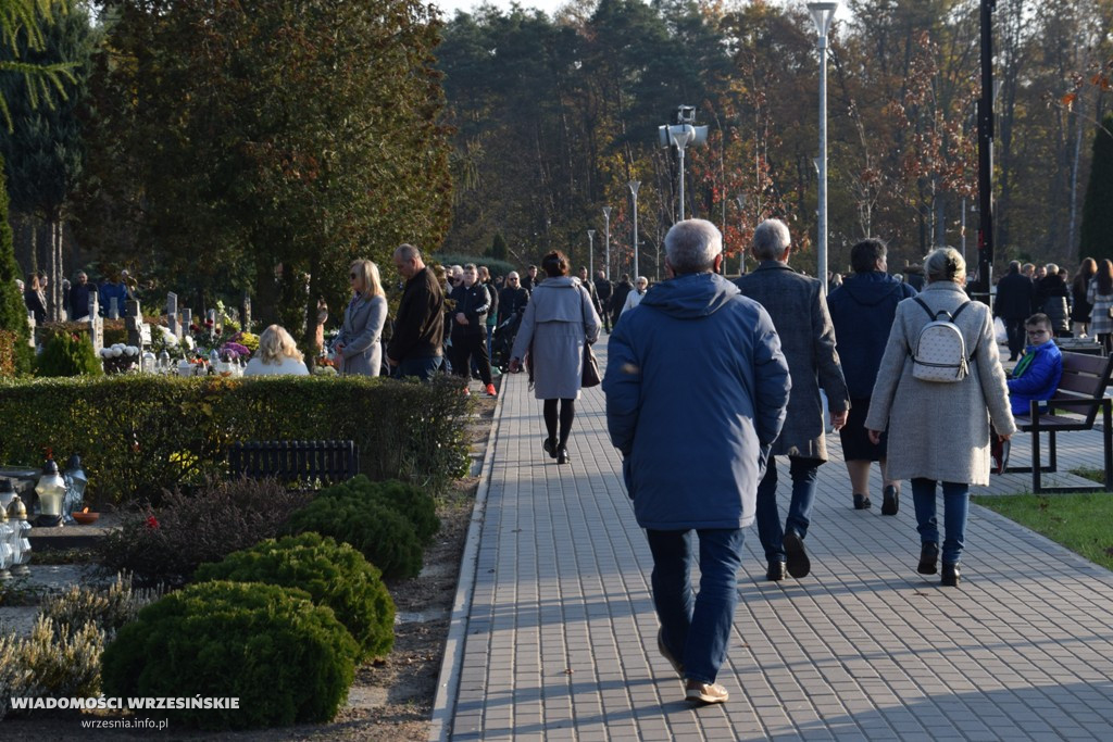 Uroczystość Wszystkich Świętych we Wrześni