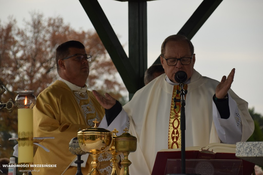 Uroczystość Wszystkich Świętych we Wrześni