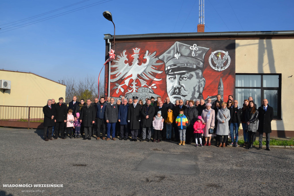 Odsłonięto mural w Gozdowie. Zobacz galerię zdjęć