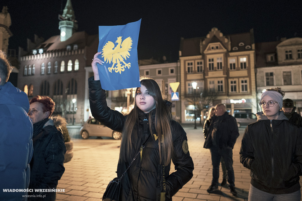 Manifestacja na rynku okiem Piotra Nowaka