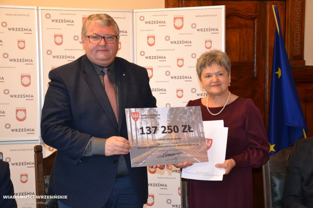 Podpisanie umów z wicemarszałkiem Grabowskim