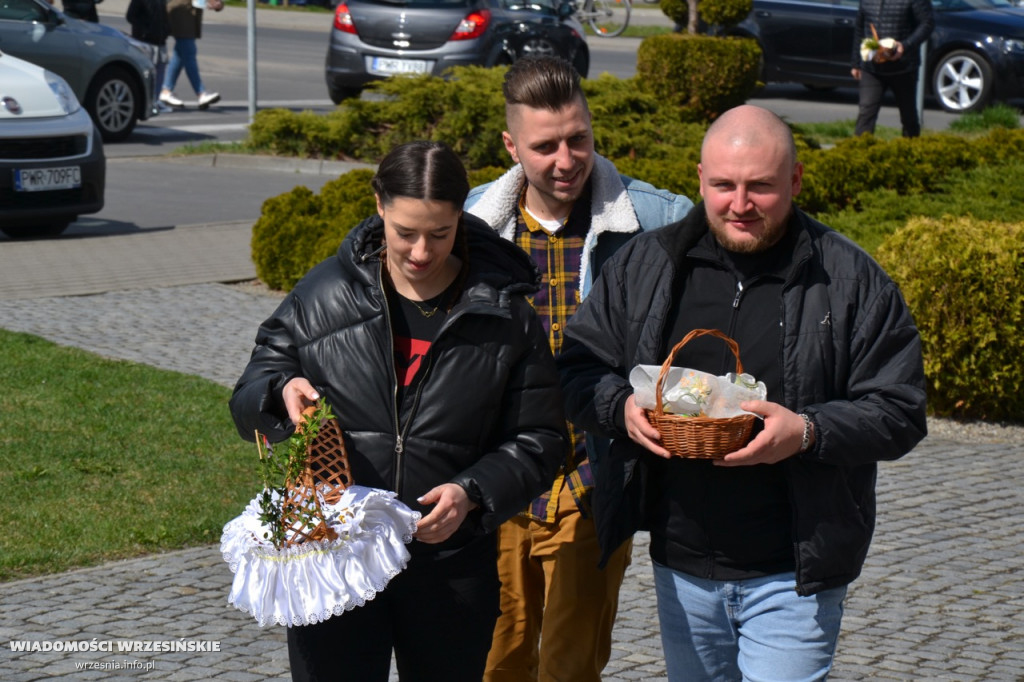 Święconka w parafii św. Jadwigi we Wrześni