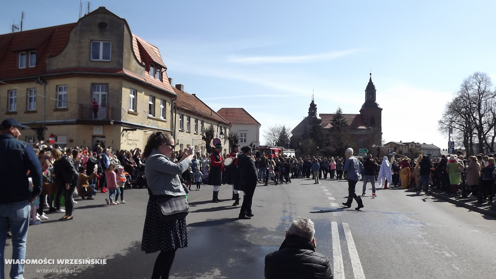 Pochód z Niedźwiedziem 2022