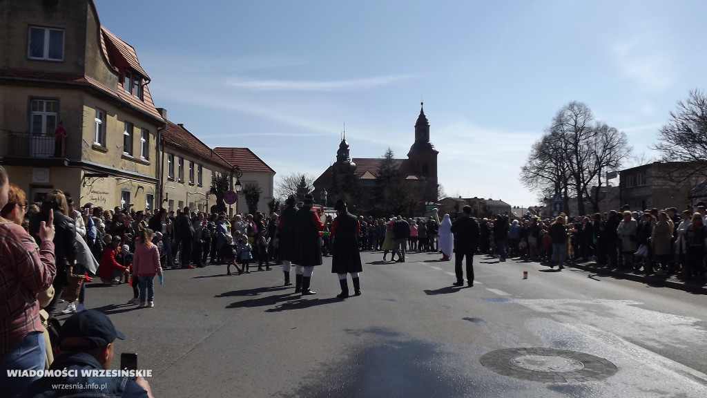 Pochód z Niedźwiedziem 2022