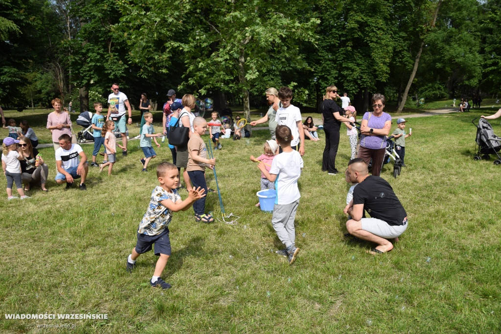 Bańki mydlane i festiwal kolorów we Wrześni