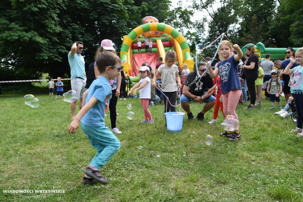 Bańki mydlane i festiwal kolorów we Wrześni