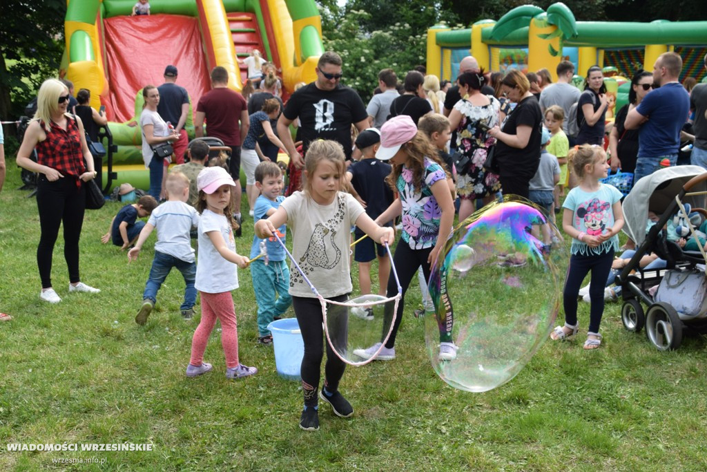 Bańki mydlane i festiwal kolorów we Wrześni