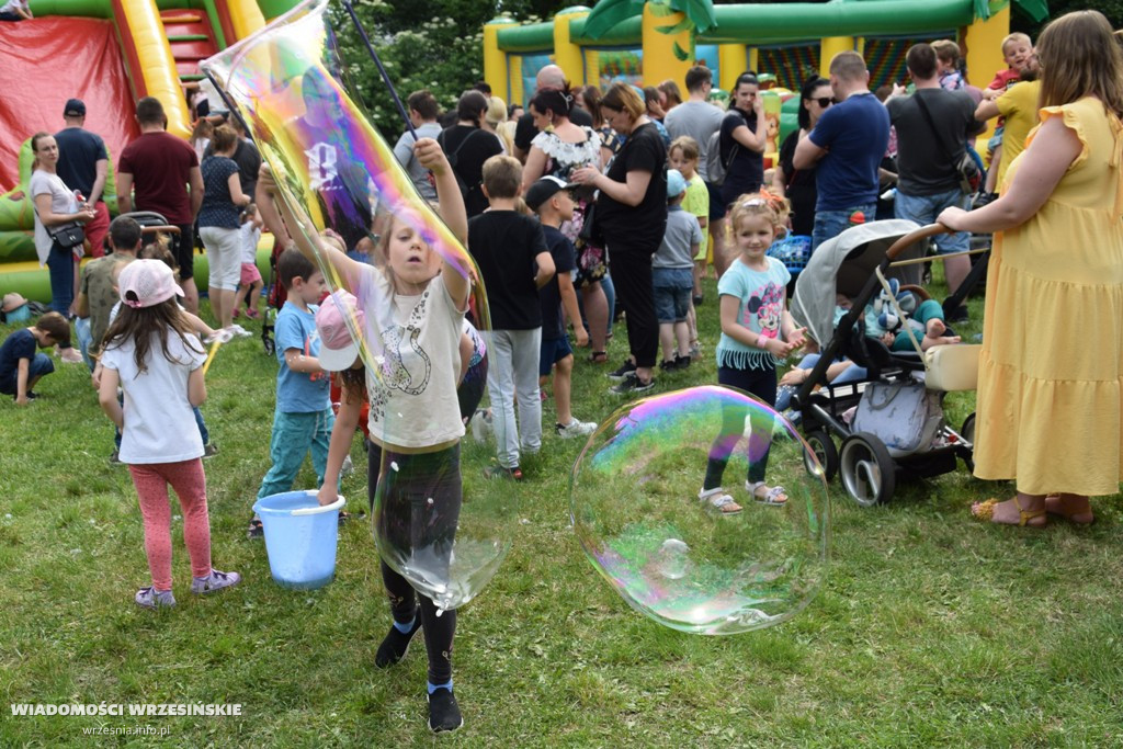 Bańki mydlane i festiwal kolorów we Wrześni