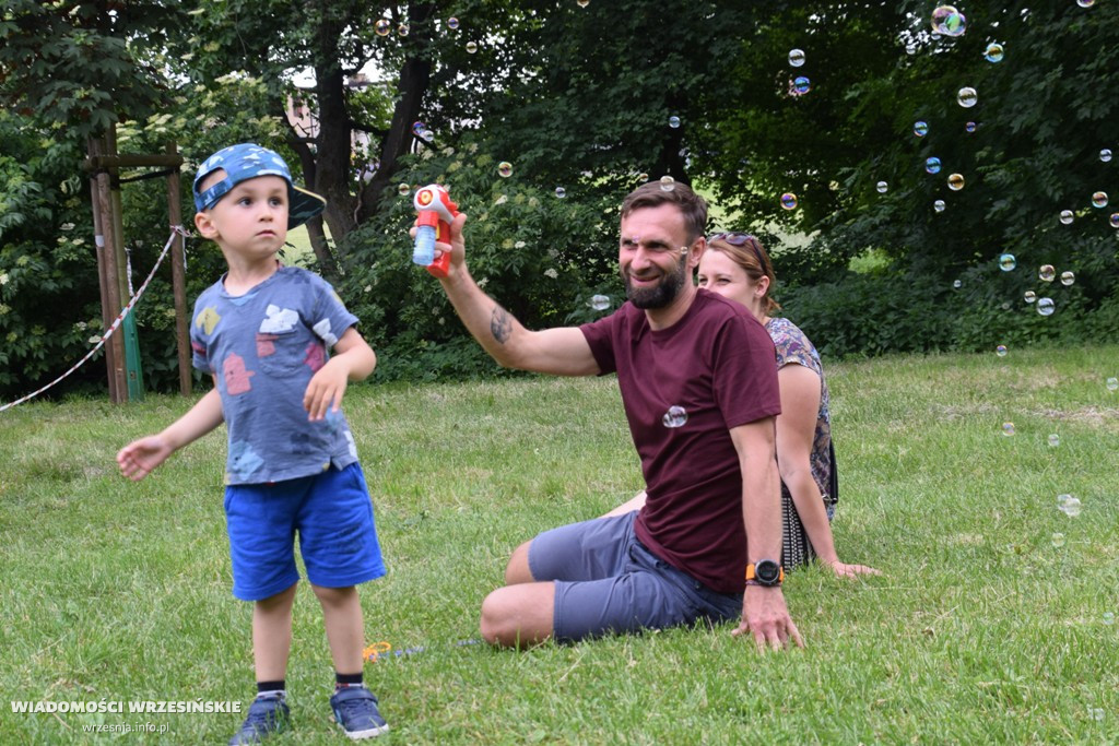 Bańki mydlane i festiwal kolorów we Wrześni
