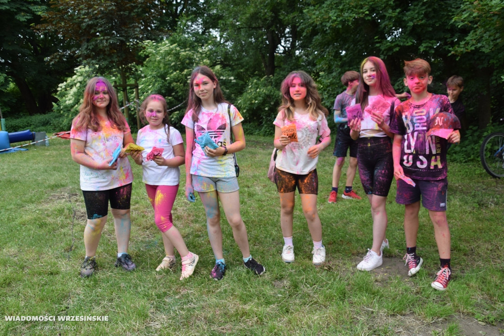 Bańki mydlane i festiwal kolorów we Wrześni