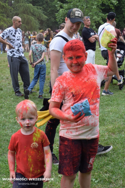 Bańki mydlane i festiwal kolorów we Wrześni