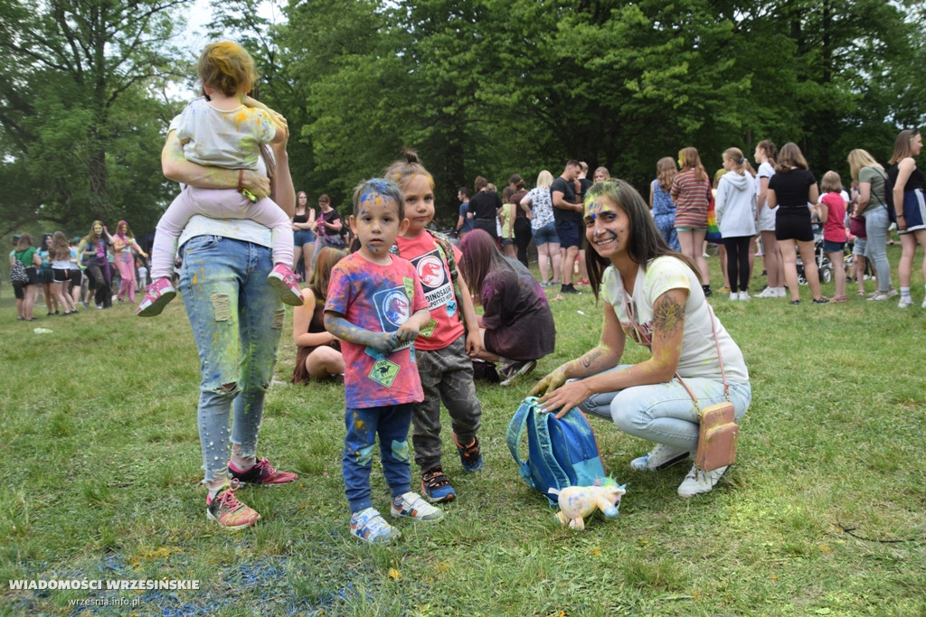Bańki mydlane i festiwal kolorów we Wrześni