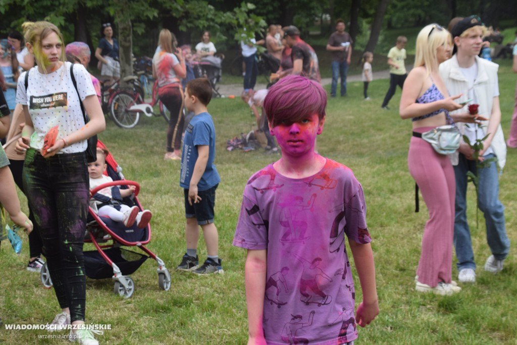 Bańki mydlane i festiwal kolorów we Wrześni