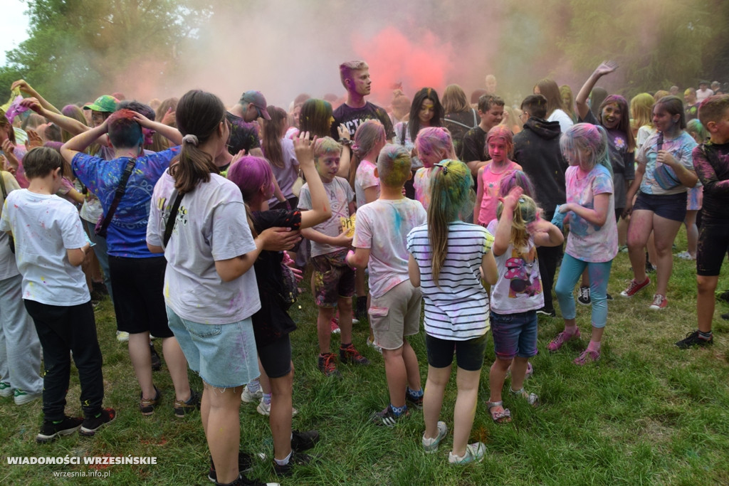 Bańki mydlane i festiwal kolorów we Wrześni