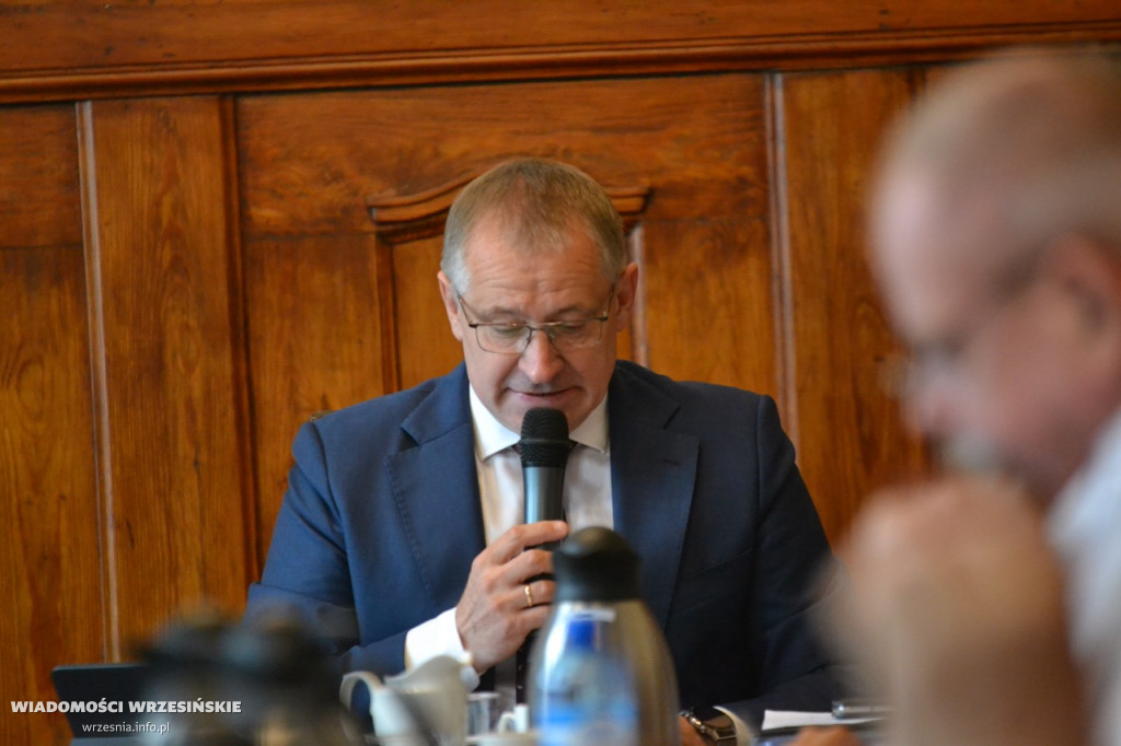 Sesja absolutoryjna rady miejskiej we Wrześni 2022