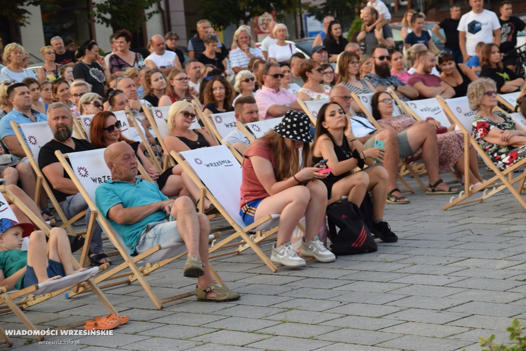 Koncert Marty Podulki na rynku
