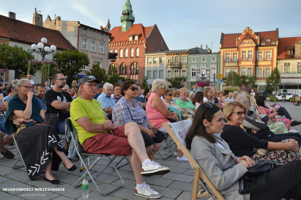 W hołdzie twórczości Osieckiej