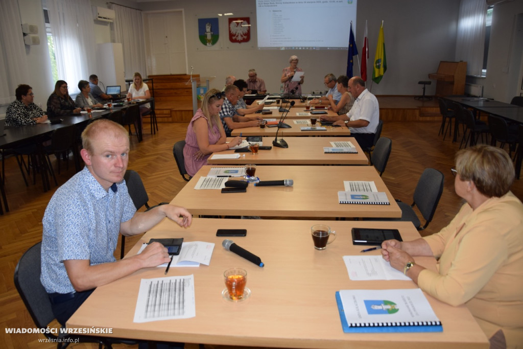 Nadzwyczajna sesja Rady Gminy w Kołaczkowie