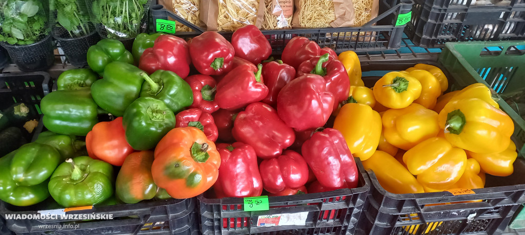 Ceny warzyw i owoców na wrzesińskich straganach
