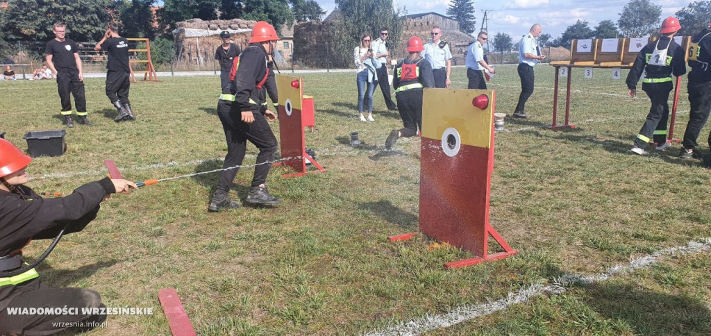 Strażacka rywalizacja w sporcie pożarniczym