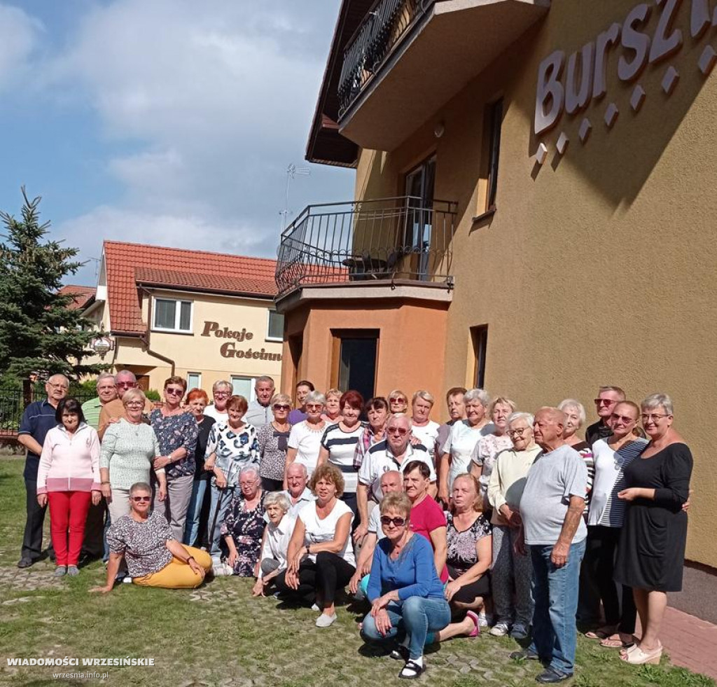 Seniorzy z Pyzdr w Pobierowie
