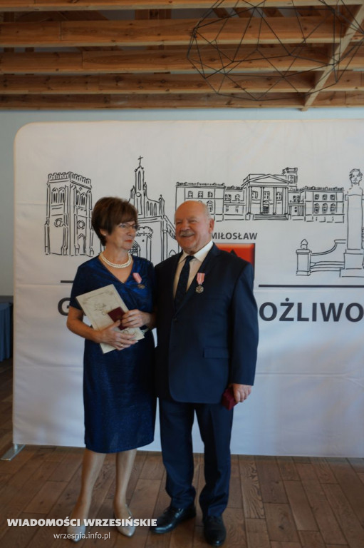 Jubilaci odbierali medale. Przeżyli ze sobą 50 lat