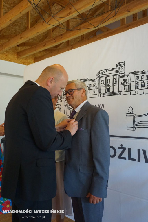 Jubilaci odbierali medale. Przeżyli ze sobą 50 lat