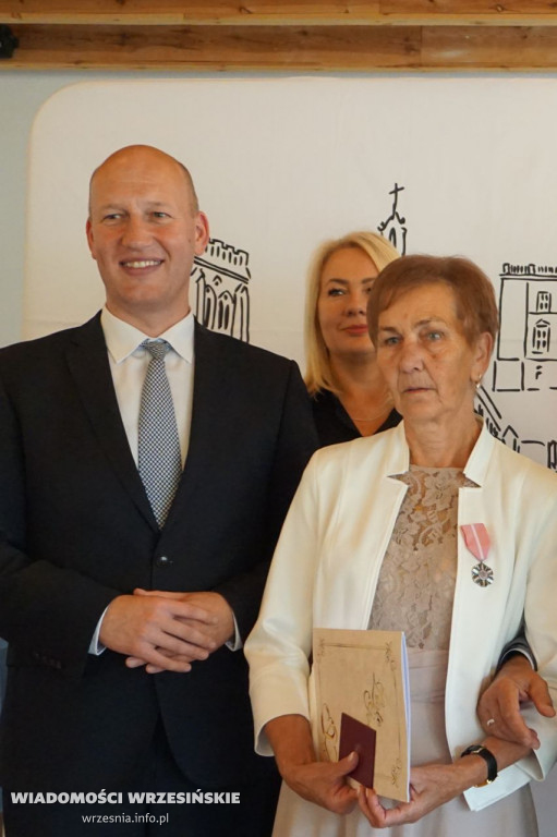 Jubilaci odbierali medale. Przeżyli ze sobą 50 lat