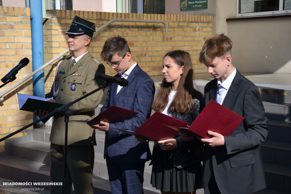 Ślubowanie pierwszych klas ZSTiO Września
