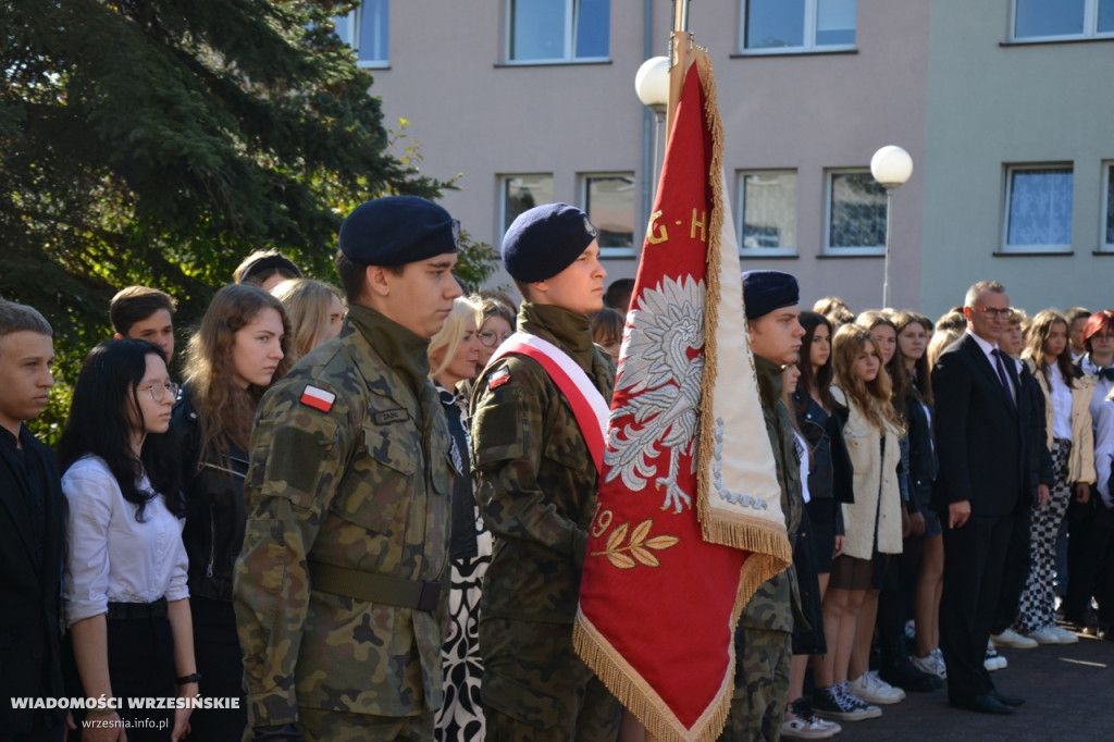 Ślubowanie pierwszych klas ZSTiO Września